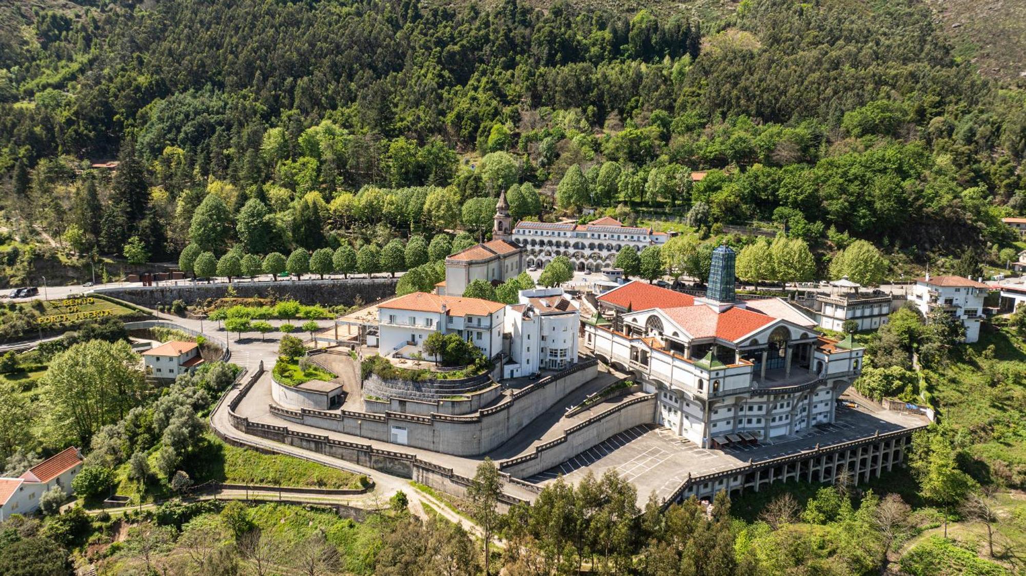 Quinta Da Carvalha Villa Geres Eksteriør billede